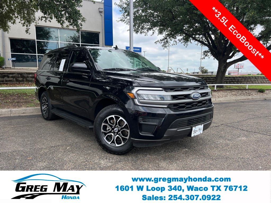2023 Ford Expedition XLT's photo