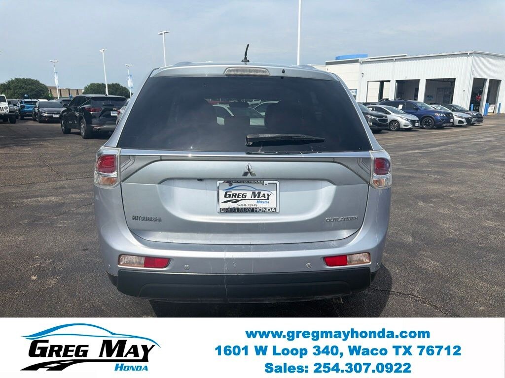 Used 2014 Mitsubishi Outlander SE SUV