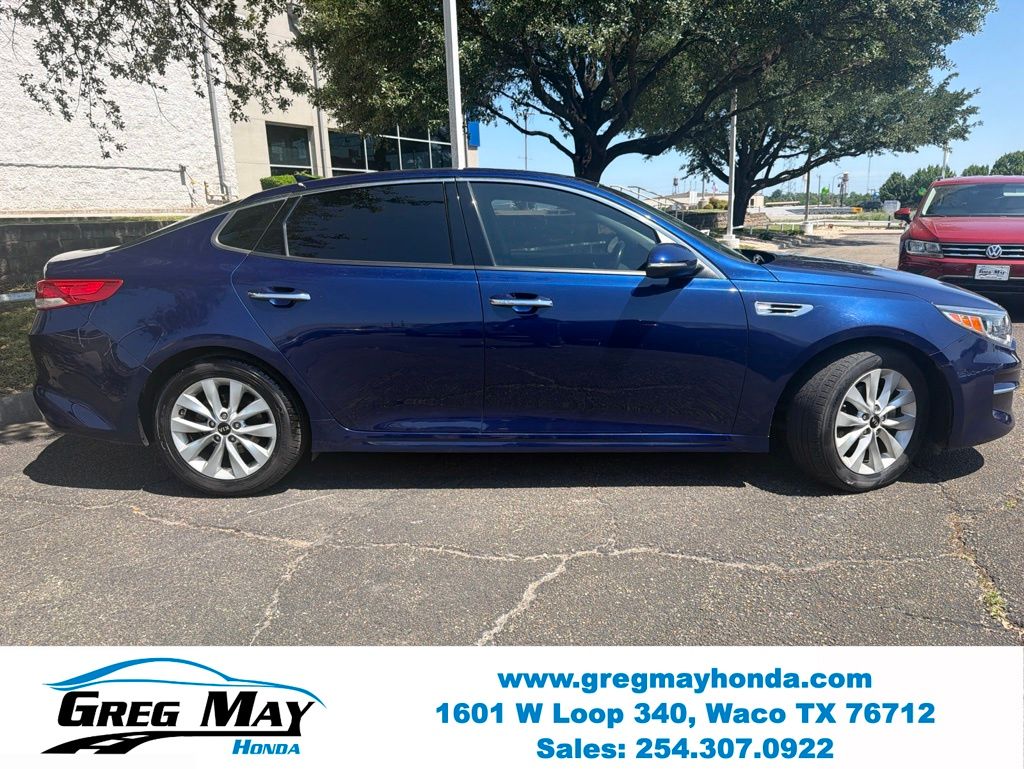 Used 2018 Kia Optima EX with VIN 5XXGU4L3XJG230354 for sale in Waco, TX