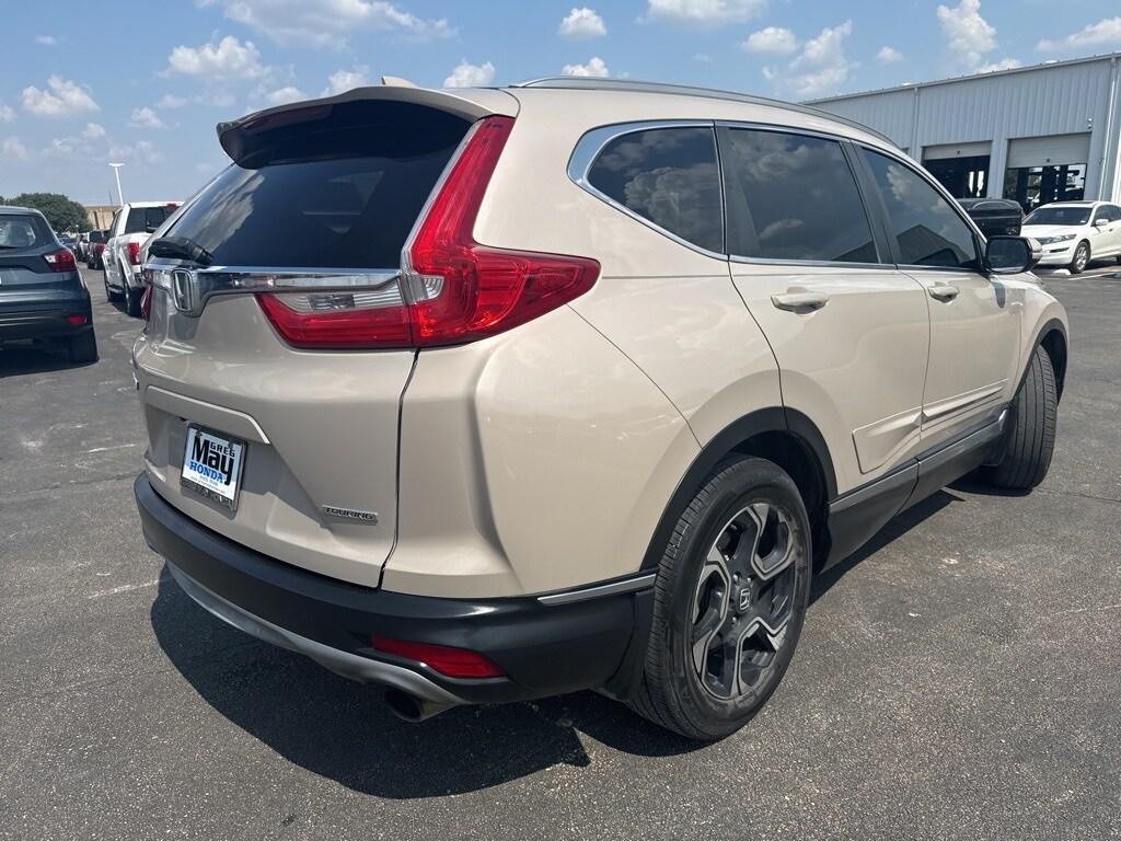 2018 Honda CR-V Touring photo 3