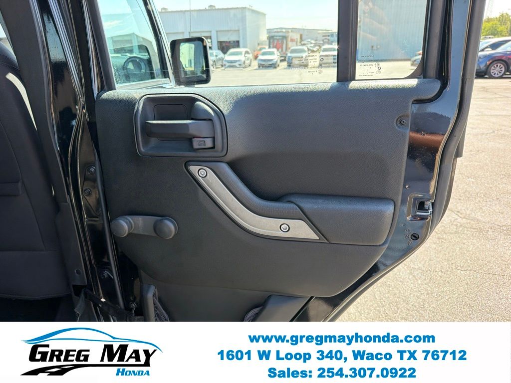 2018 Jeep Wrangler JK Unlimited Sport - Photo 19