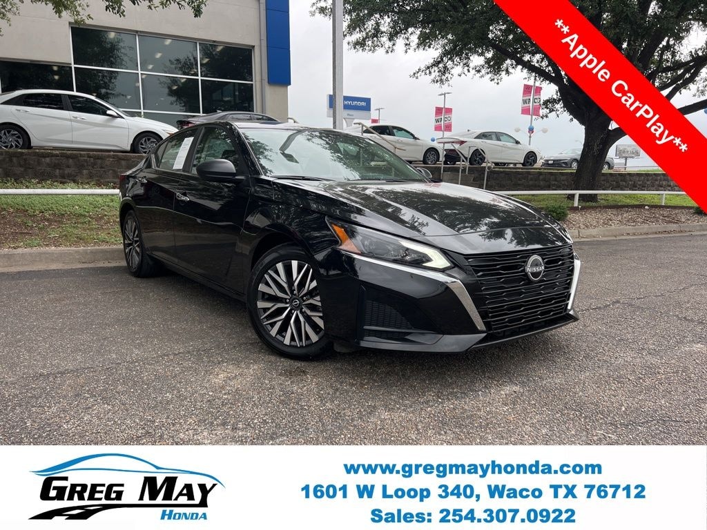 Used 2024 Nissan Altima 2.5 SV Sedan
