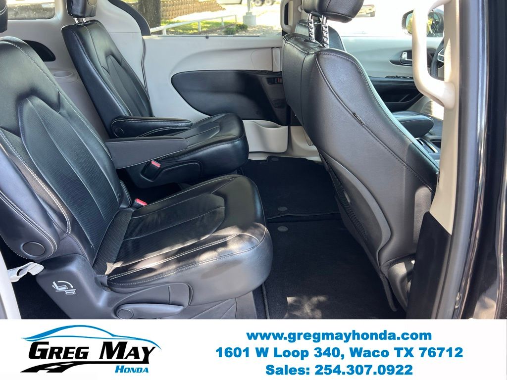 2022 Chrysler Pacifica Touring L - Photo 14