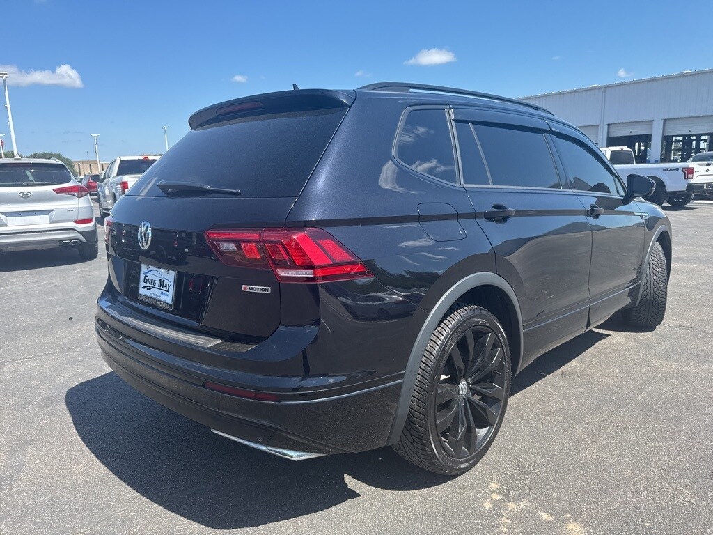 2021 Volkswagen Tiguan SE R-Line Black photo 3
