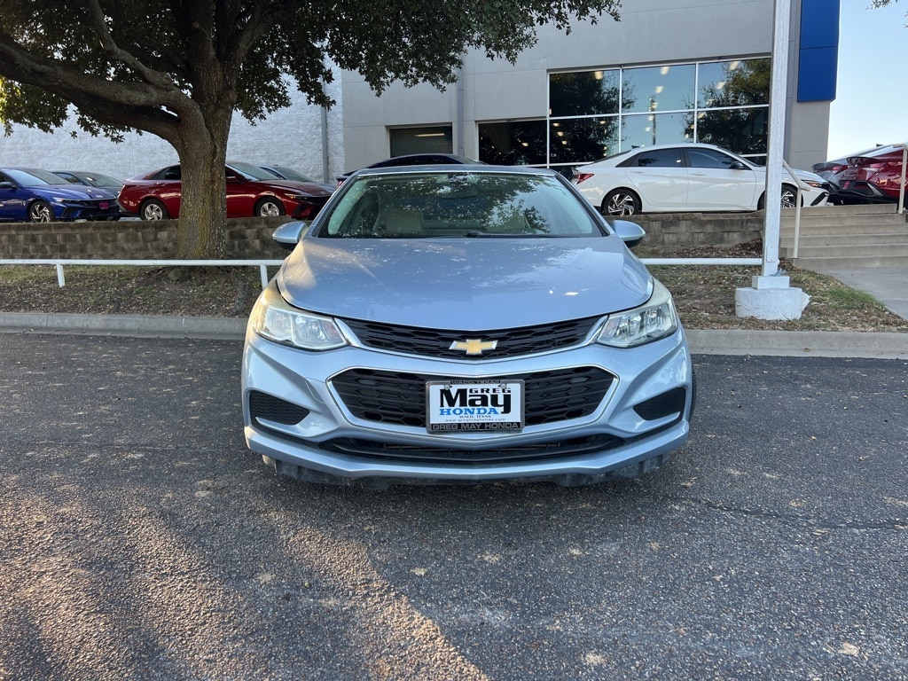 Used 2018 Chevrolet Cruze LS with VIN 1G1BC5SM8J7170542 for sale in Waco, TX