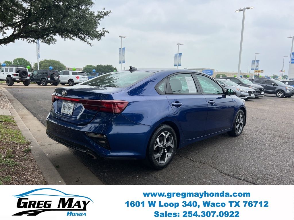 2021 Kia Forte LXS - Photo 7
