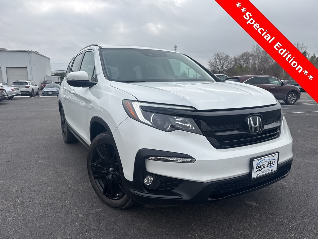 2022 Honda Pilot SE's photo