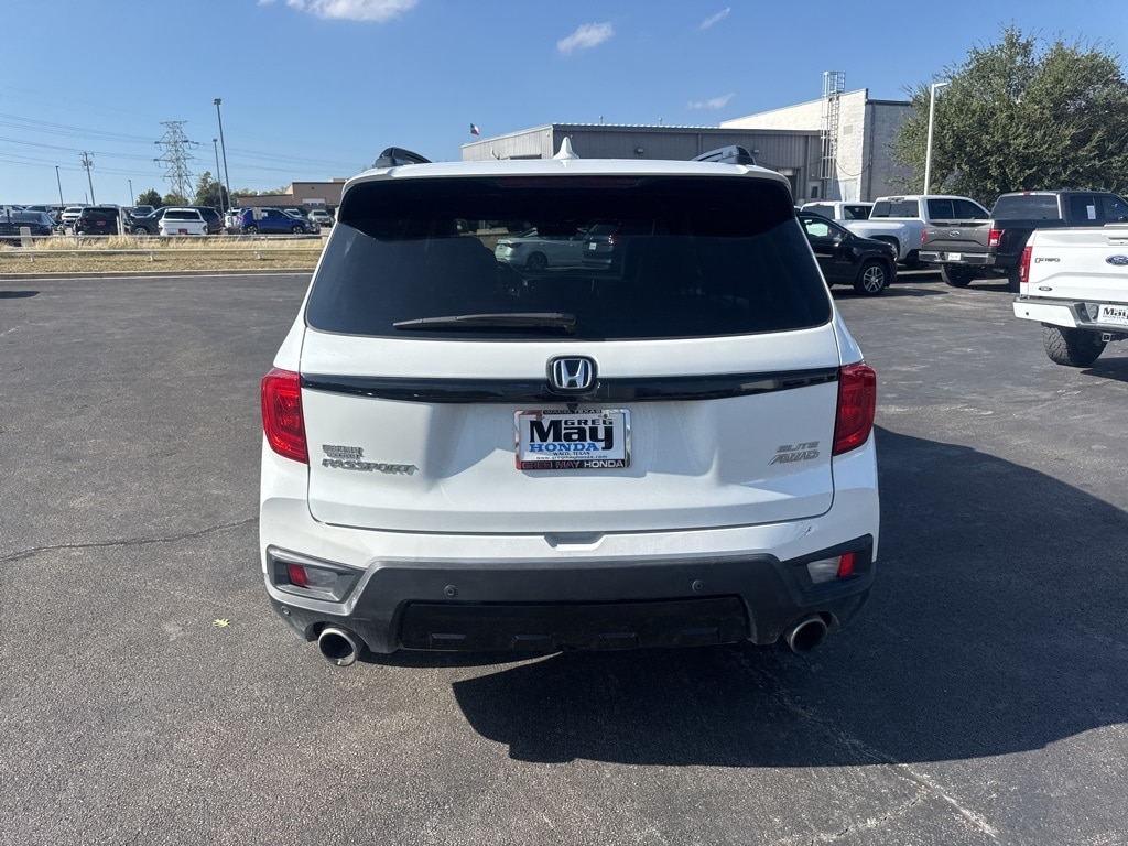 Used 2022 Honda Passport Elite SUV