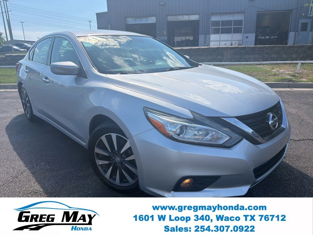 2017 Nissan Altima 2.5 SV's photo