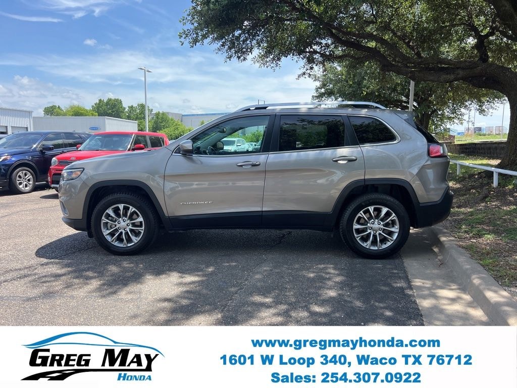 Used 2019 Jeep Cherokee Latitude Plus SUV