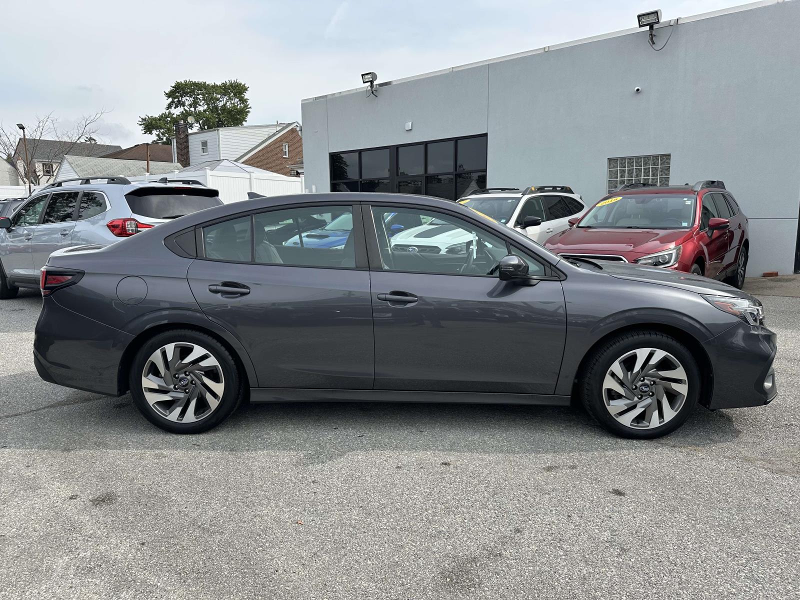 2023 Subaru Legacy Limited photo 4