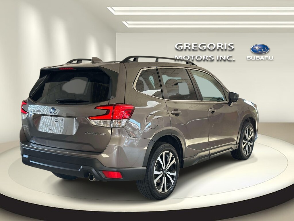 Used 2023 Subaru Forester Limited SUV