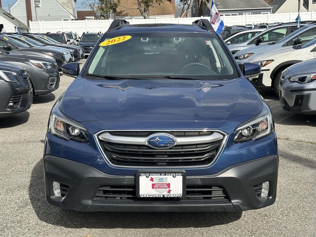 Used 2022 Subaru Outback Premium SUV