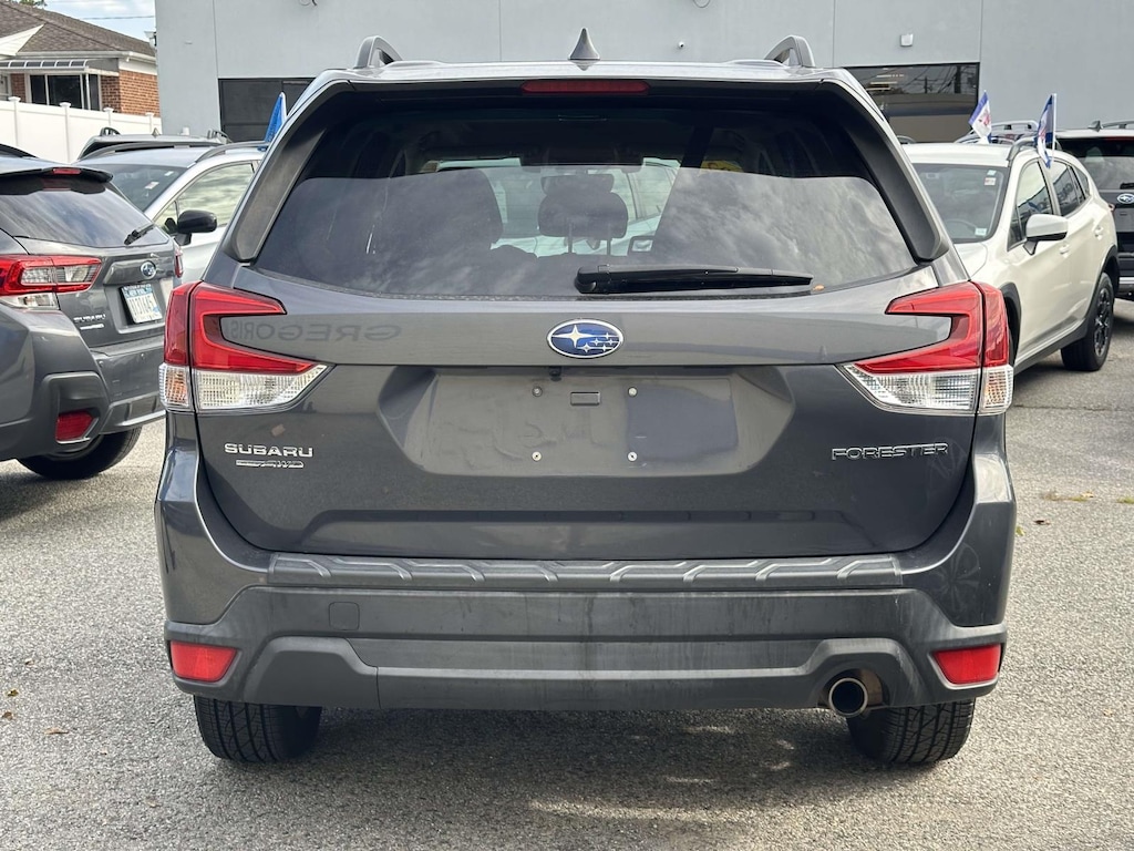 Used 2021 Subaru Forester Limited SUV