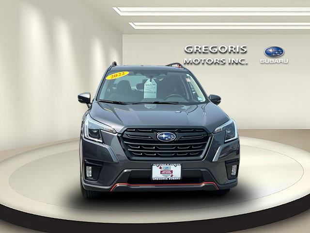 2022 Subaru Forester Sport photo 2