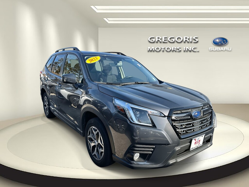 Used 2023 Subaru Forester Premium SUV