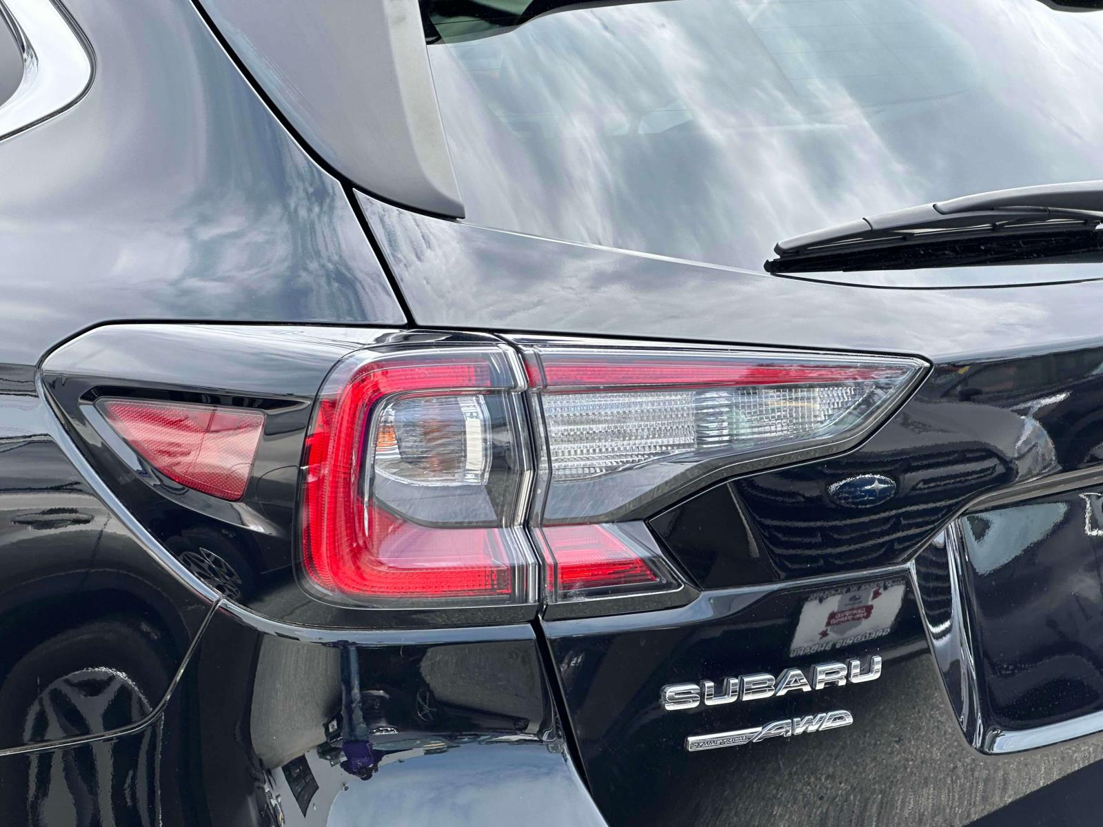 2022 Subaru Outback Premium - Photo 16