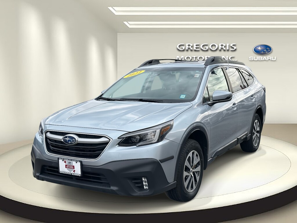 Used 2022 Subaru Outback Premium SUV