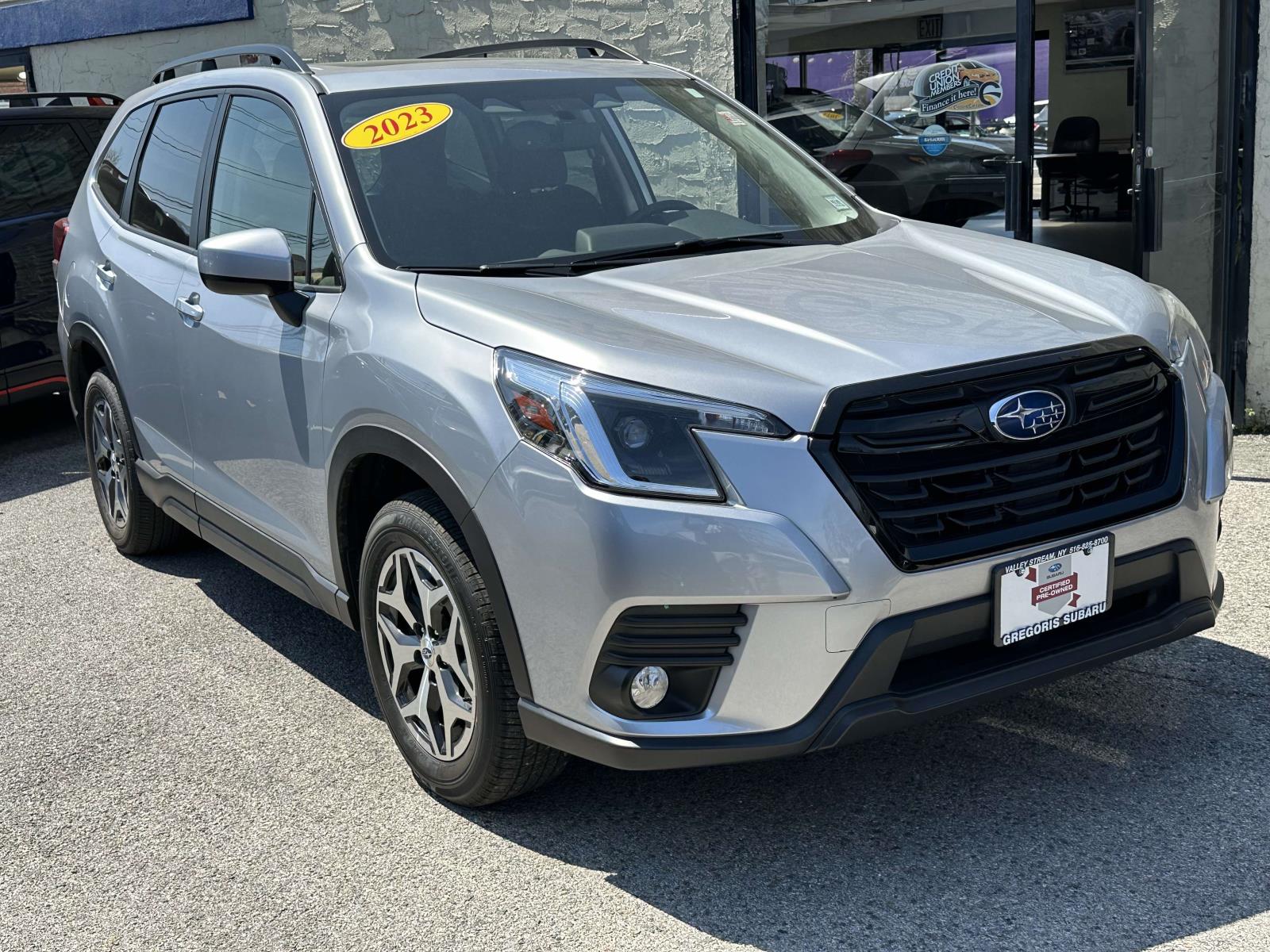 2023 Subaru Forester Premium
