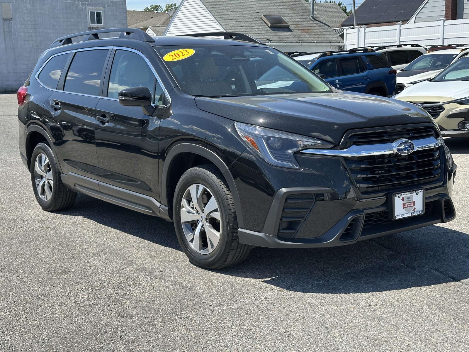 2023 Subaru Ascent Premium 7 Passenger's photo