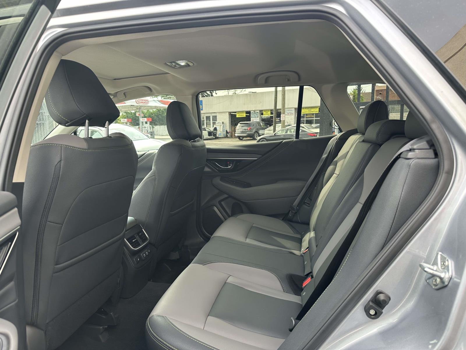 2022 Subaru Outback Onyx Edition - Photo 6
