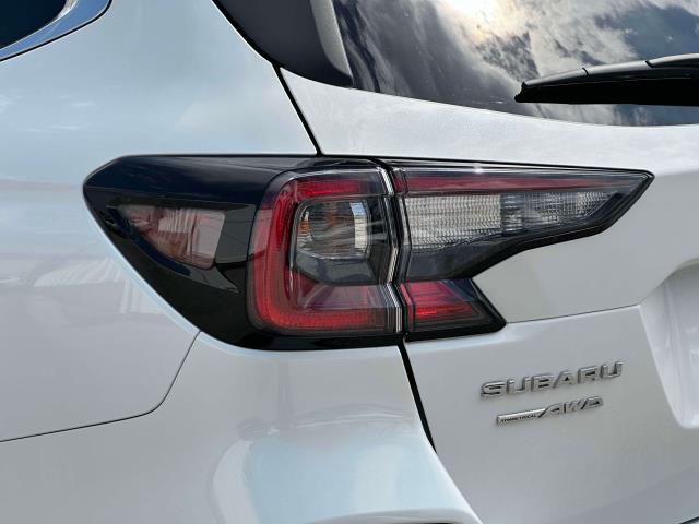 2022 Subaru Outback Premium - Photo 10