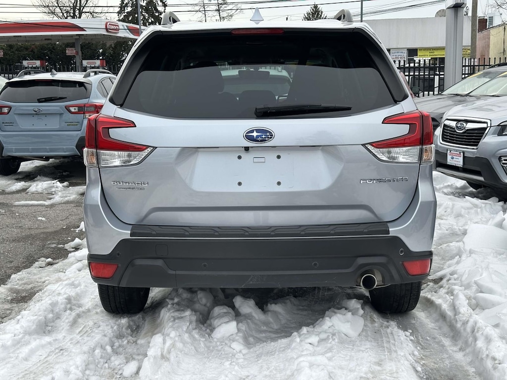 Used 2023 Subaru Forester Limited SUV