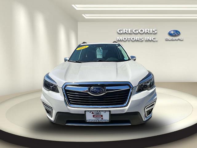 2021 Subaru Forester Touring photo 2