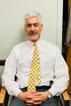 Staff member Richard DeGregoris from 739655cd5d2e