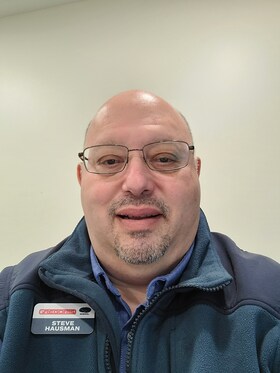Staff member Steve Hausman from 4f89e0971a56