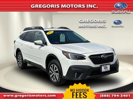 Used 2022 Subaru Outback Premium SUV near Manhattan, NY