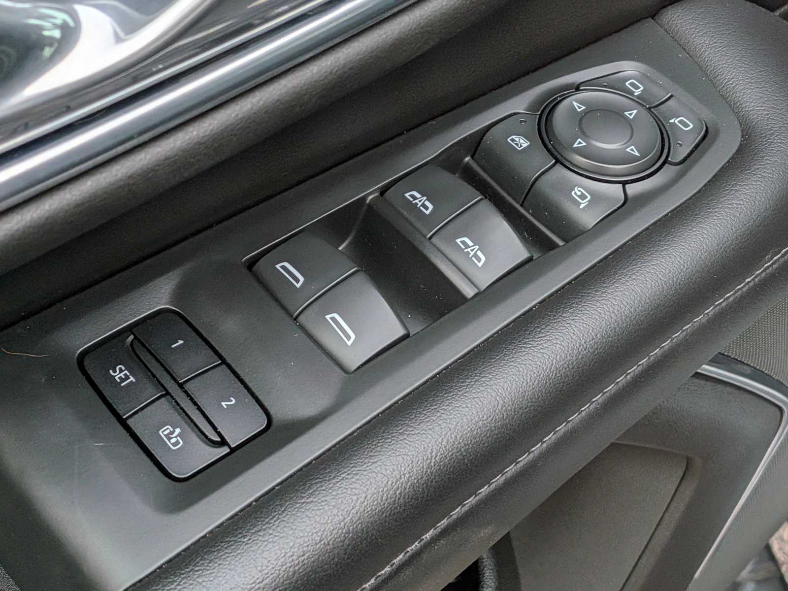 Thumbnail: 2021 Chevrolet Tahoe - 18