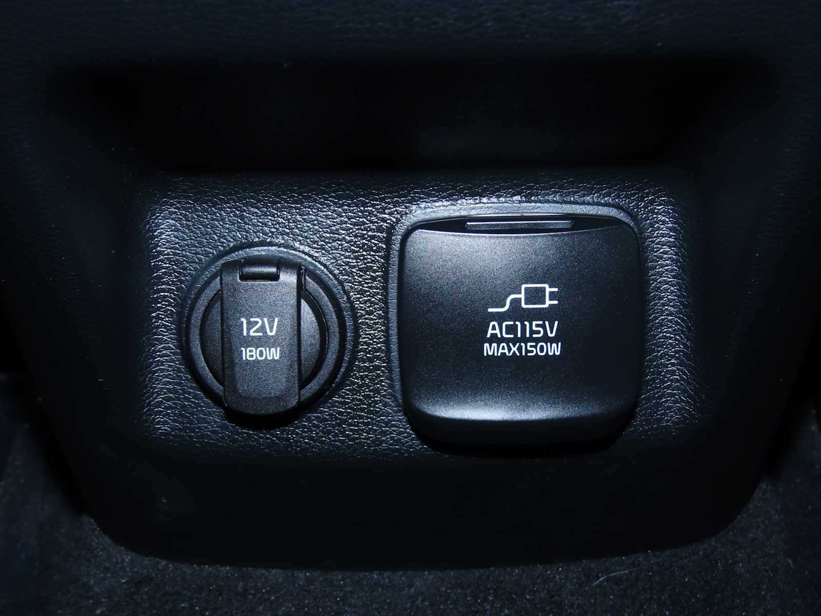 Thumbnail: 2020 Kia Telluride - 25