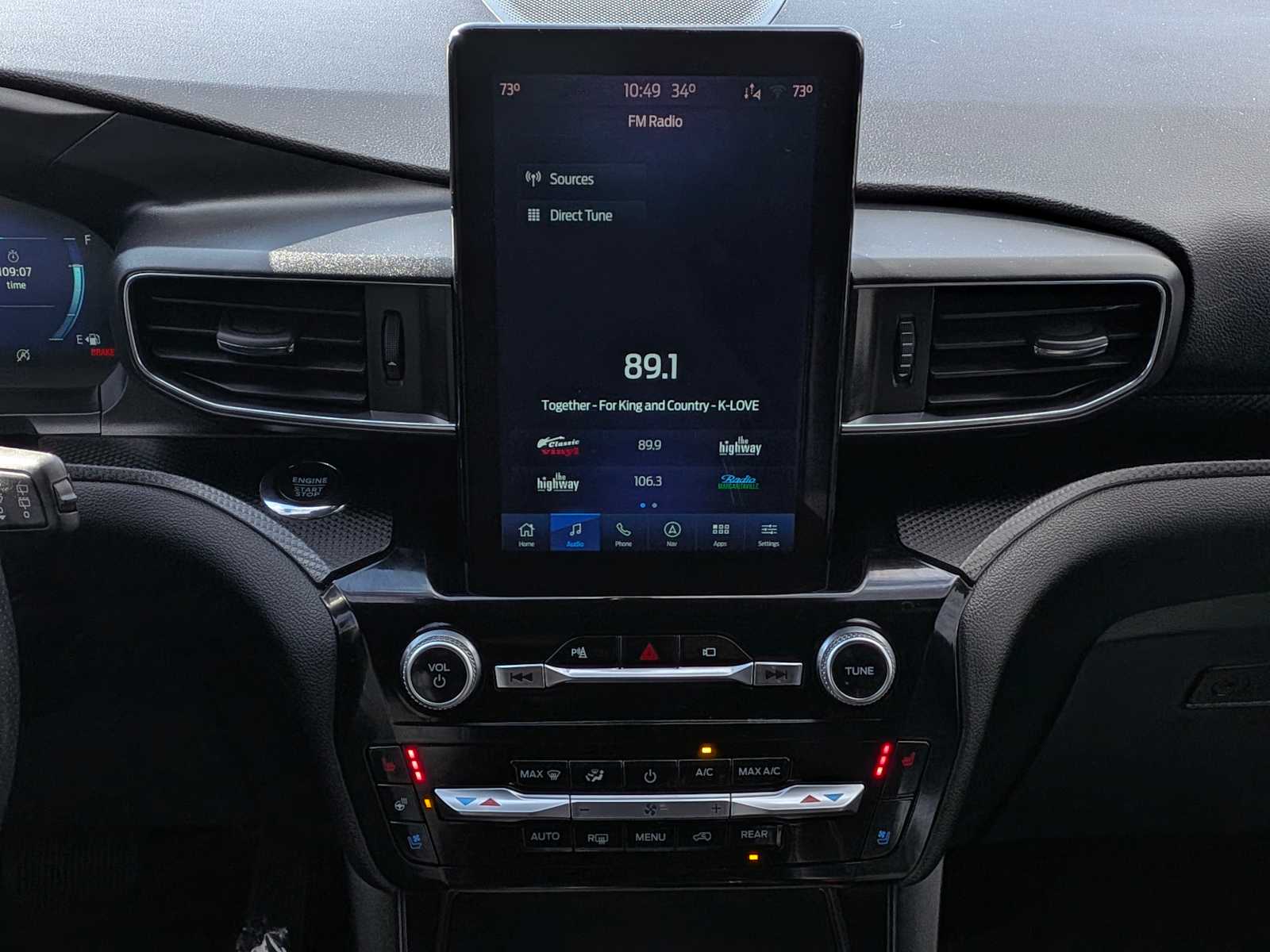 Thumbnail: 2022 Ford Explorer - 26