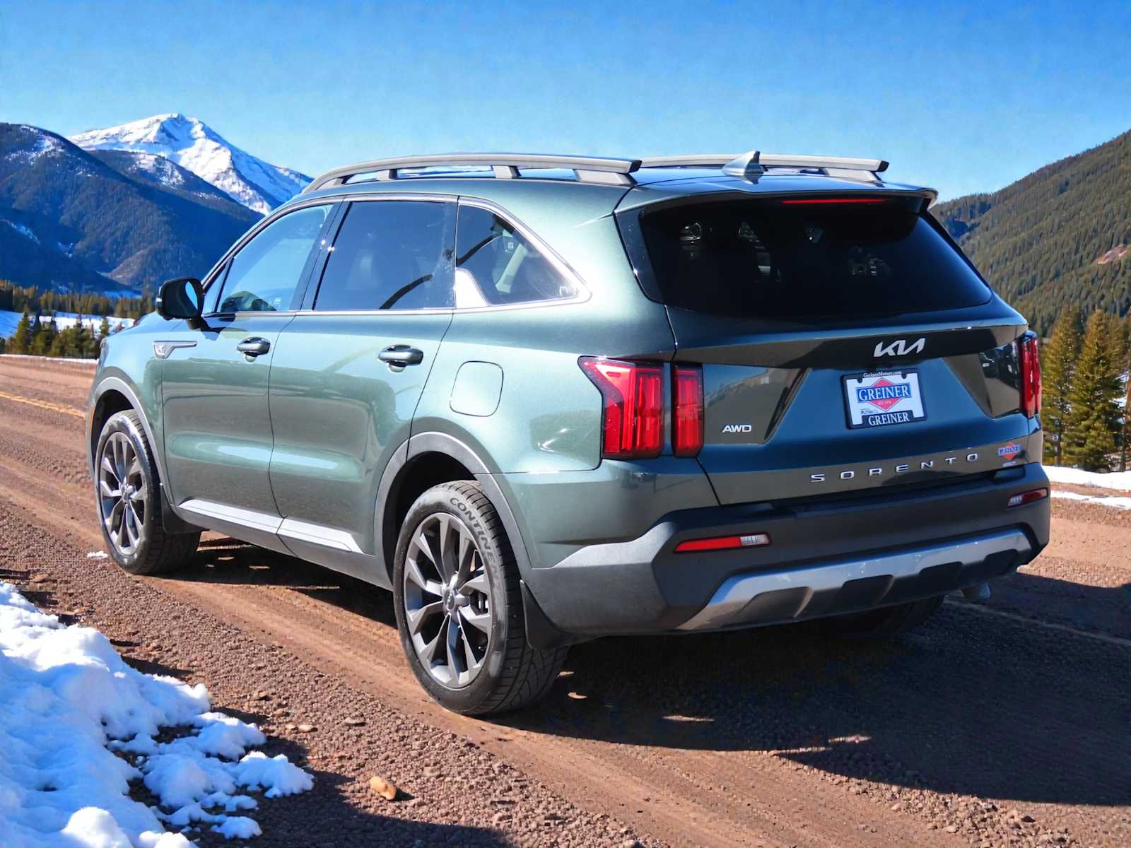 Thumbnail: 2022 Kia Sorento - 3