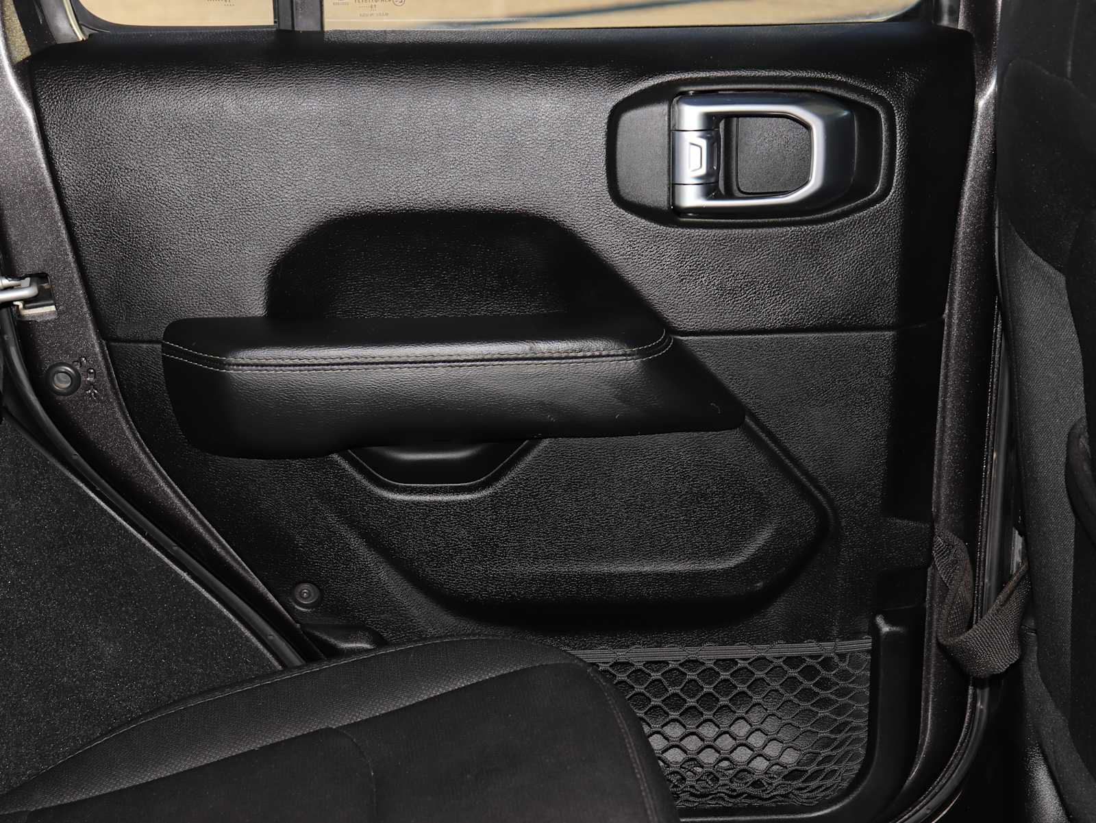 Thumbnail: 2020 Jeep Wrangler - 26