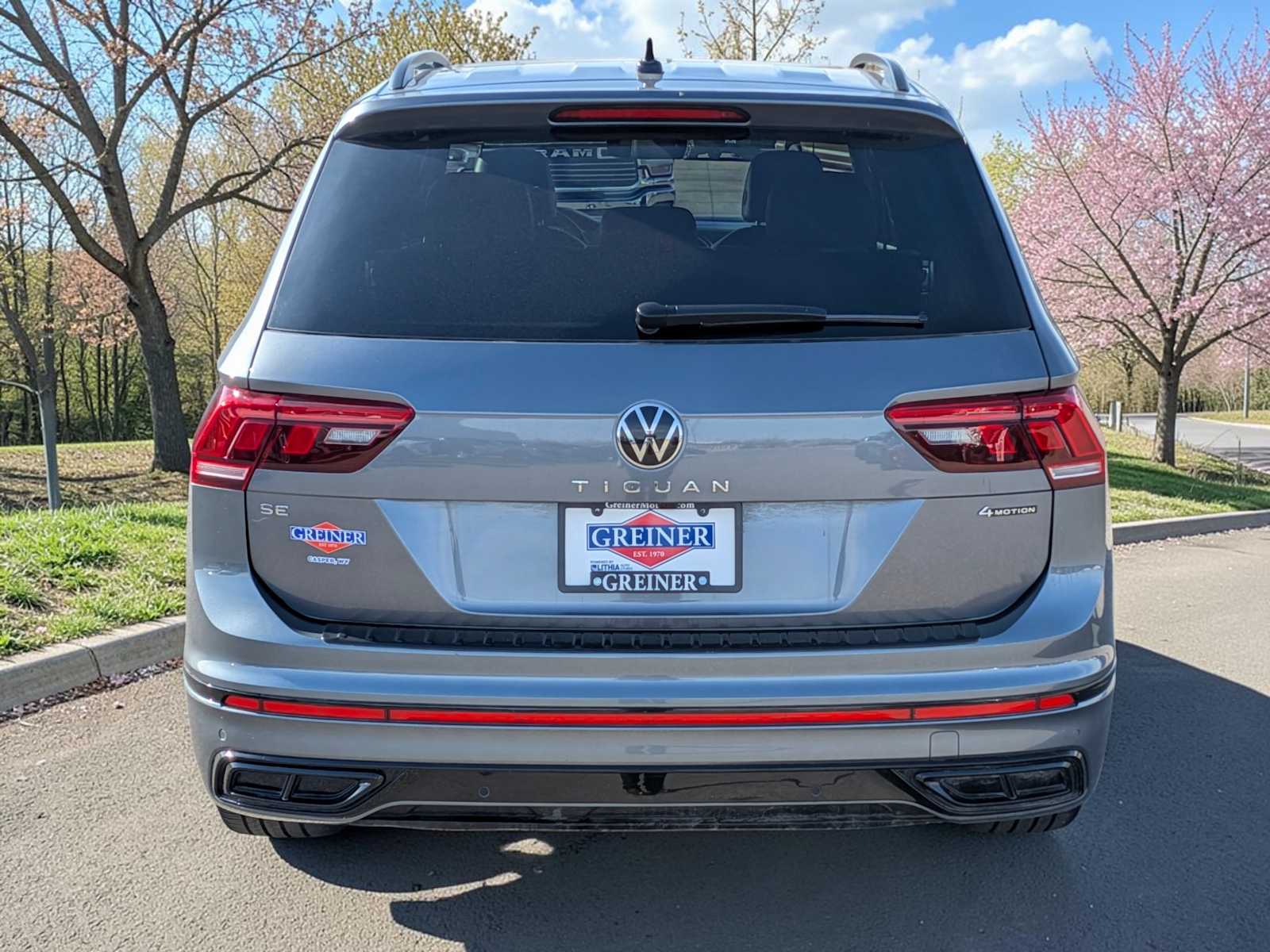 Thumbnail: 2024 Volkswagen Tiguan - 5