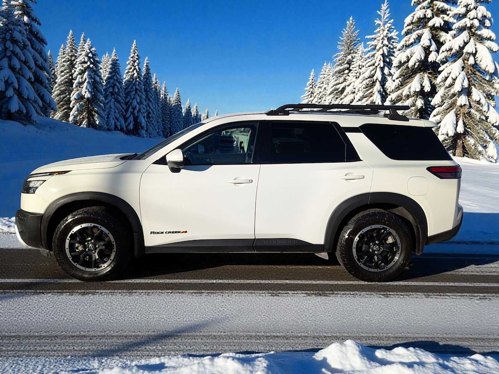 Used 2024 Nissan Pathfinder Rock Creek SUV