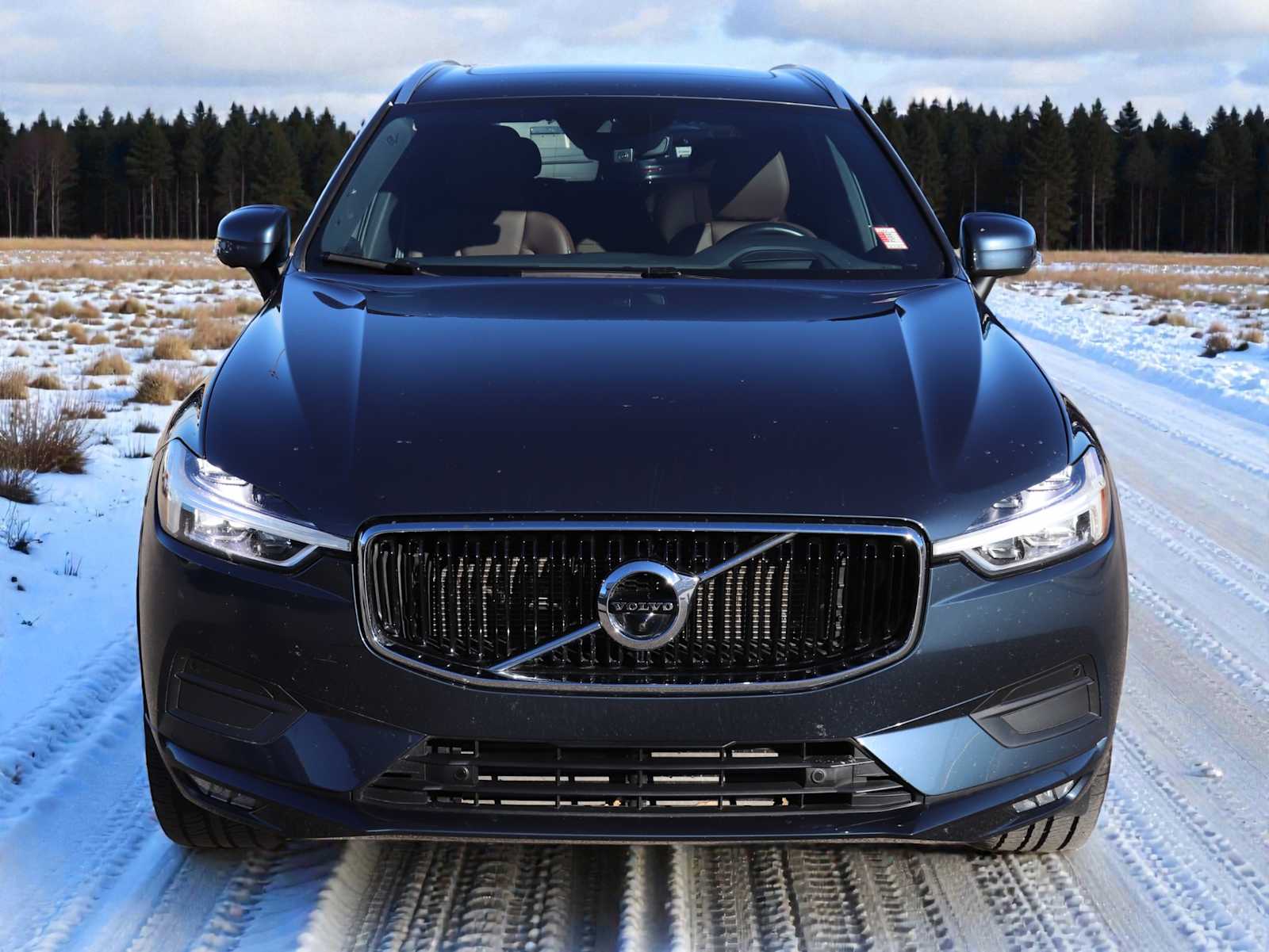 Thumbnail: 2021 Volvo XC60 - 9