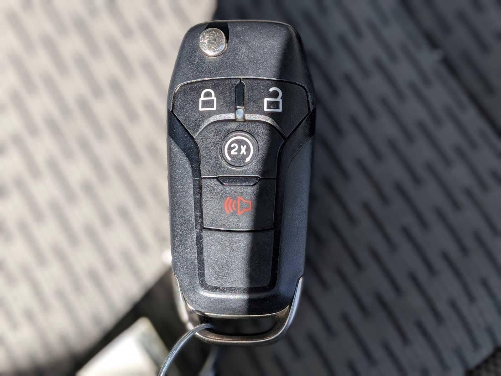 Thumbnail: 2020 Ford Econoline - 33