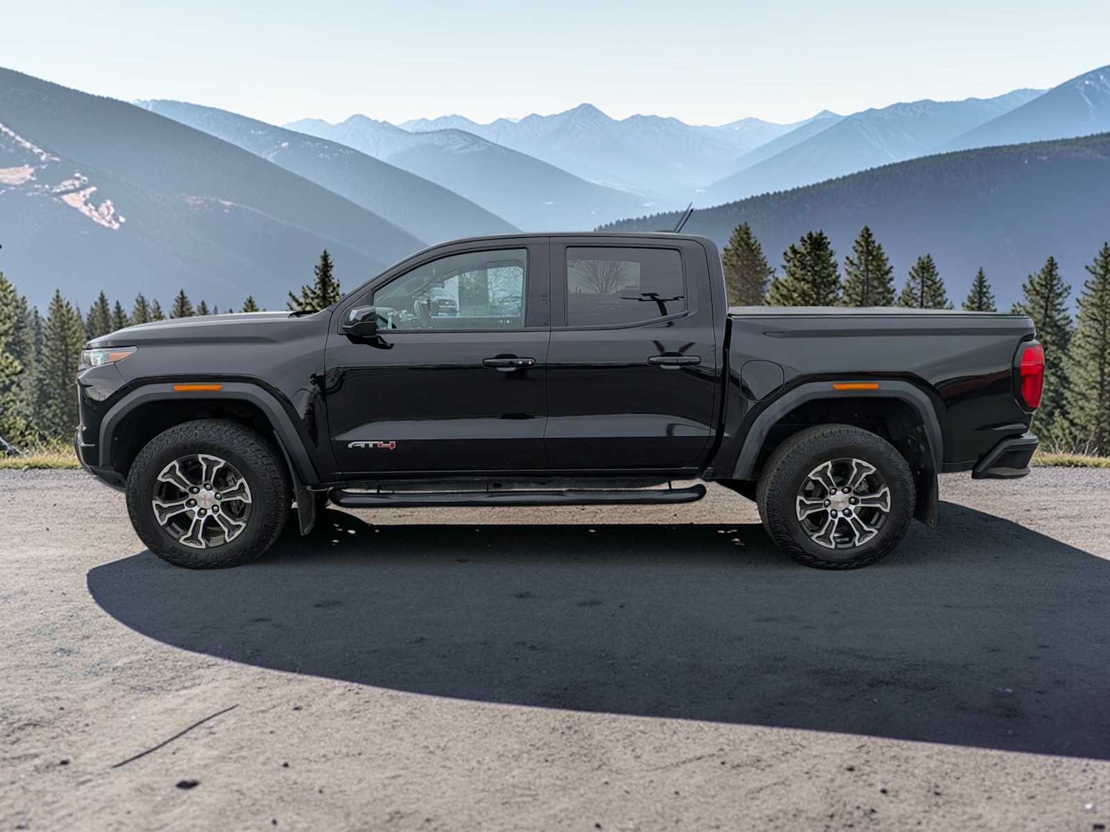 Thumbnail: 2024 GMC Canyon - 3