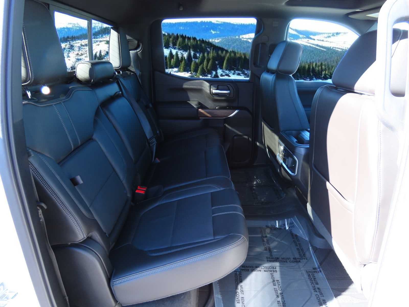 Thumbnail: 2019 Chevrolet Silverado 1500 - 23