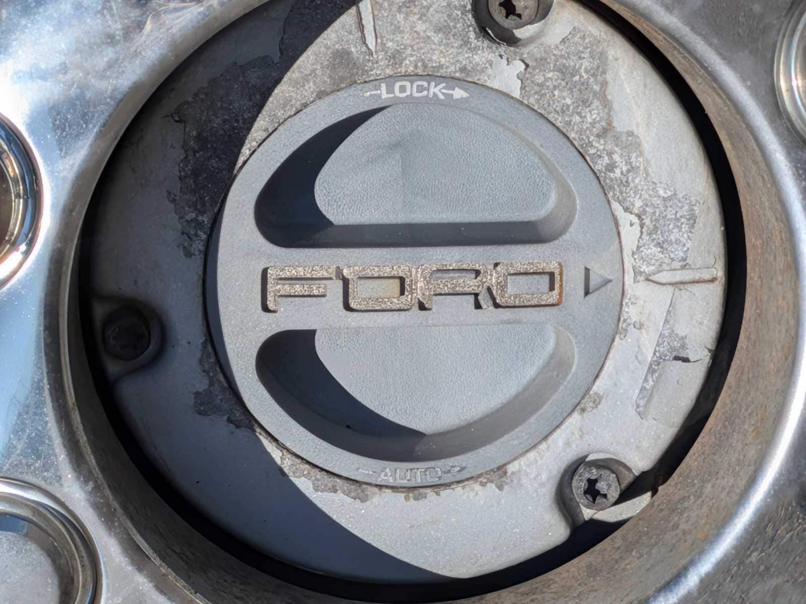 Thumbnail: 2014 Ford Econoline - 16