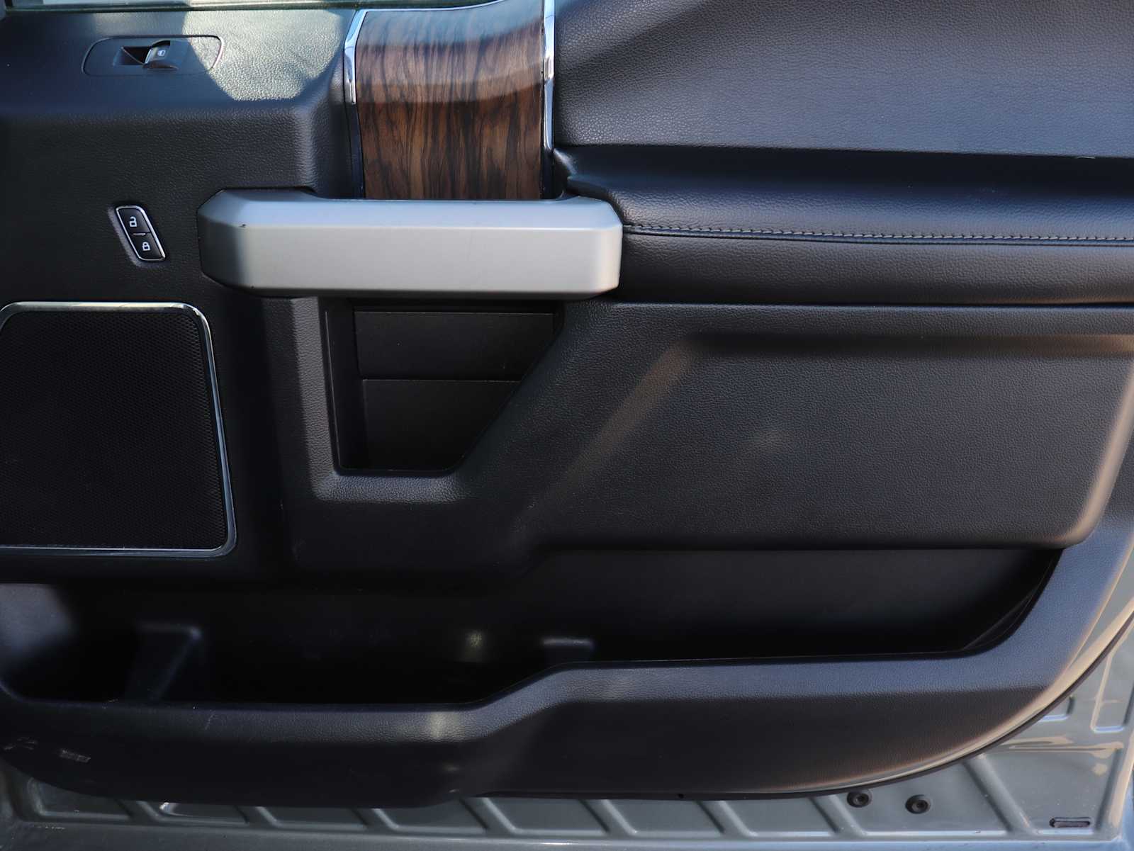 Thumbnail: 2019 Ford F-150 - 24