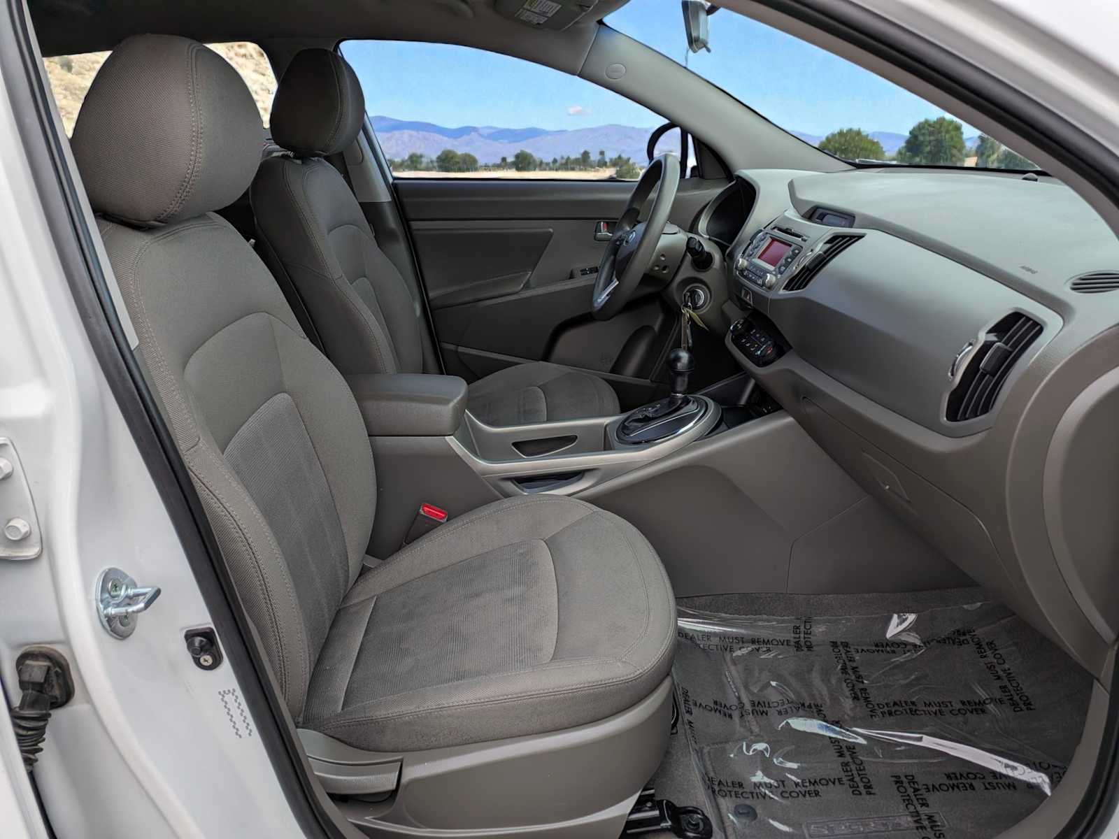 Thumbnail: 2013 Kia Sportage - 21