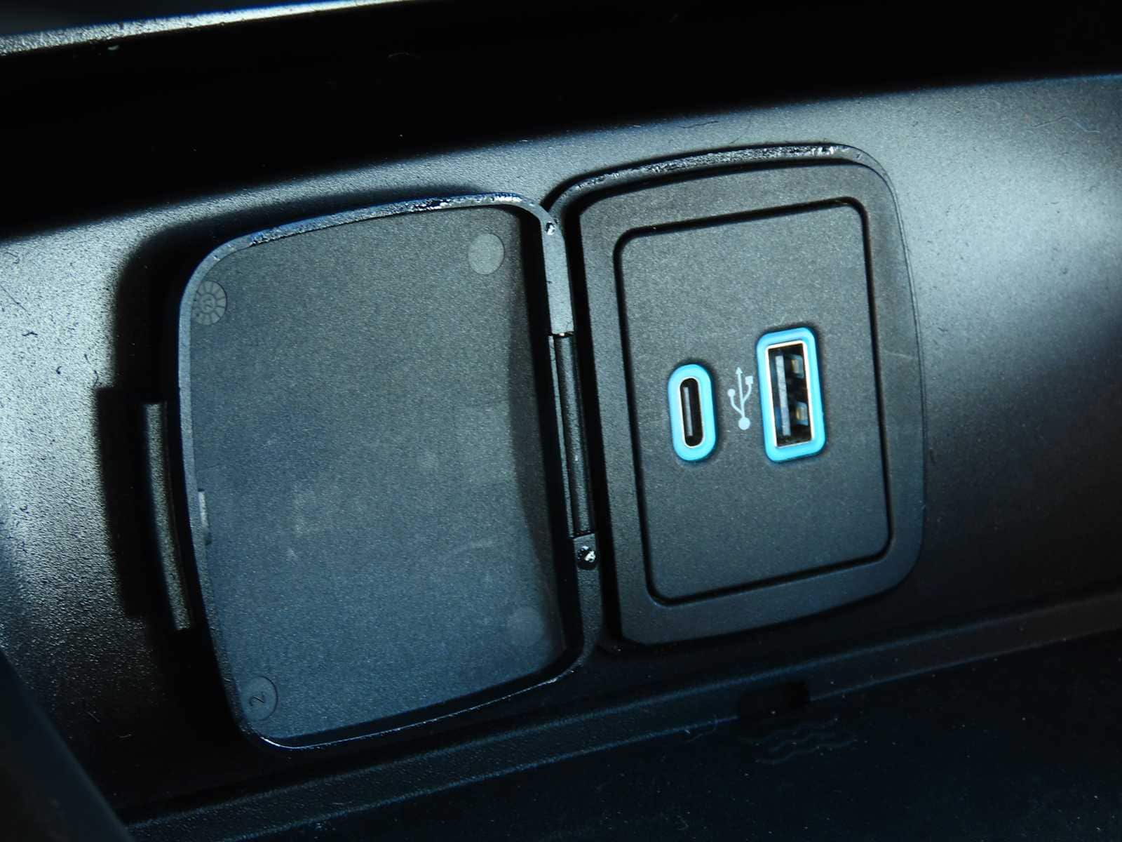 Thumbnail: 2022 Ford Bronco - 28