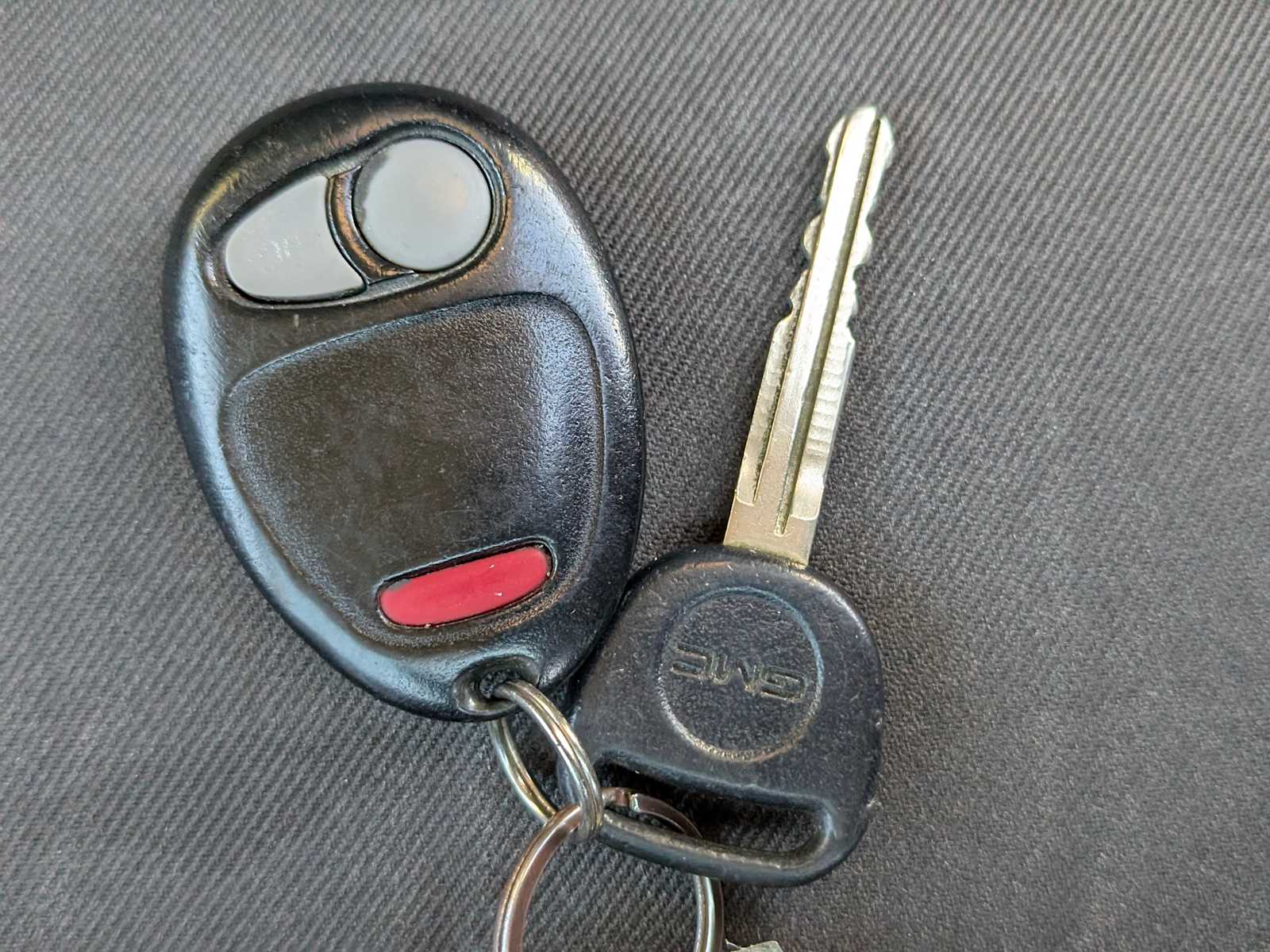 Thumbnail: 2011 GMC Canyon - 33