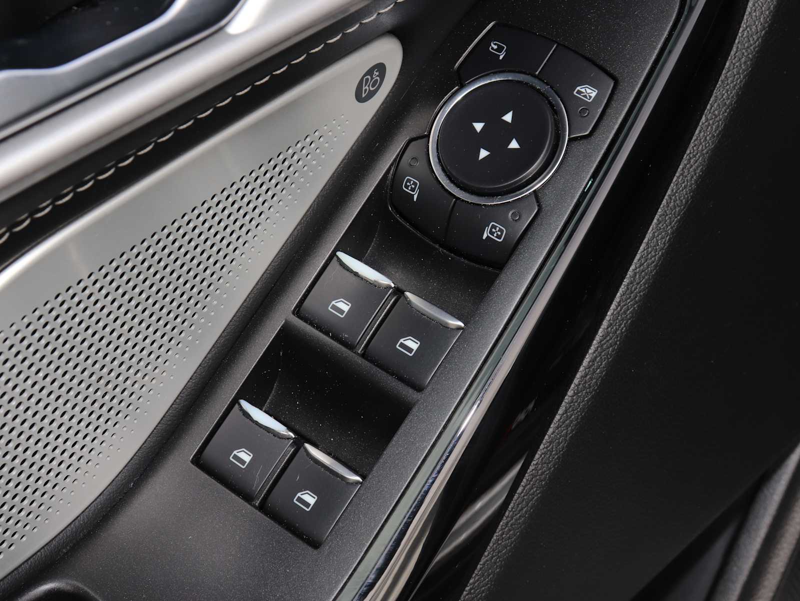 Thumbnail: 2022 Ford Explorer - 15