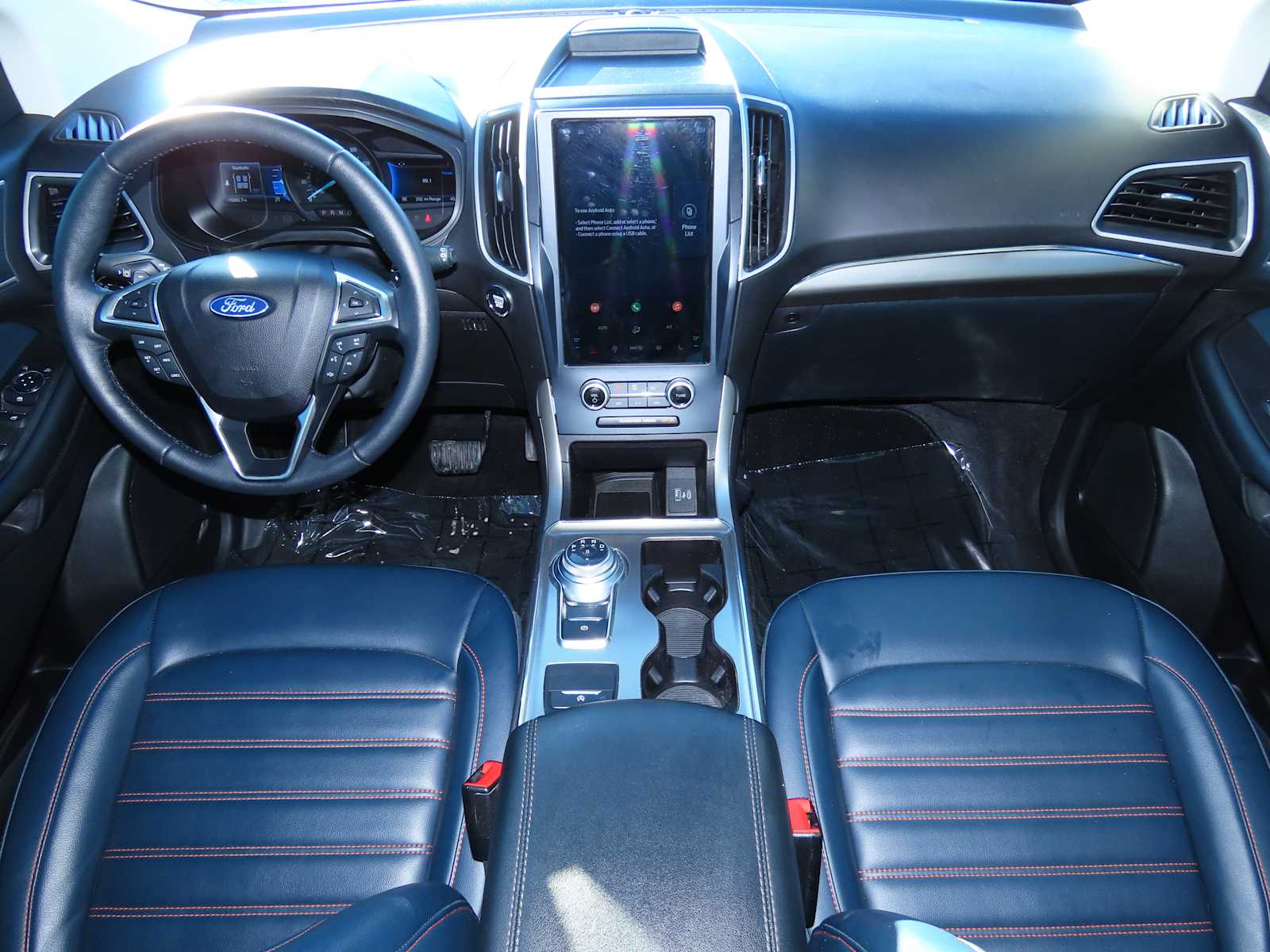 Thumbnail: 2023 Ford Edge - 26