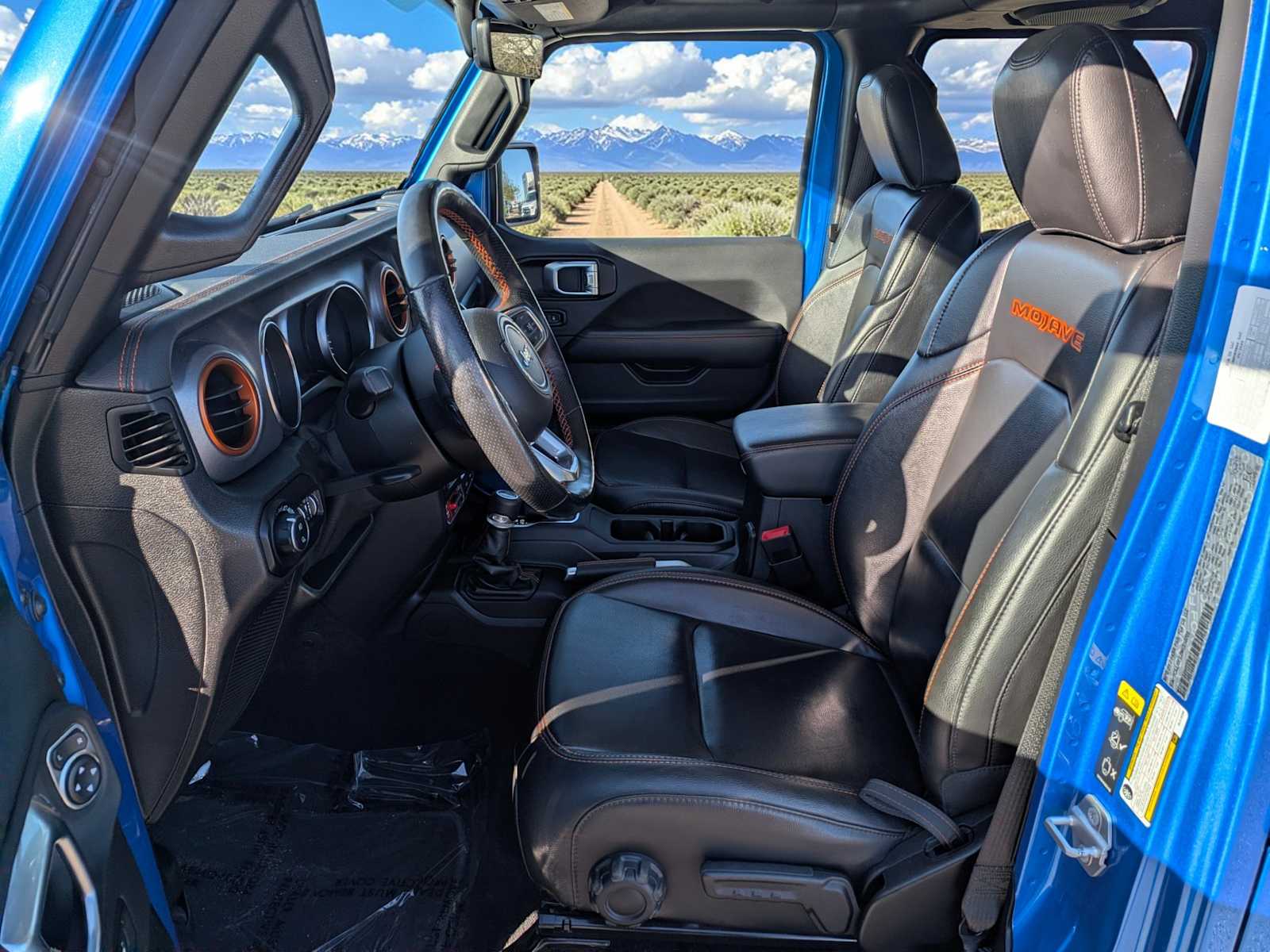 Thumbnail: 2021 Jeep Gladiator - 14